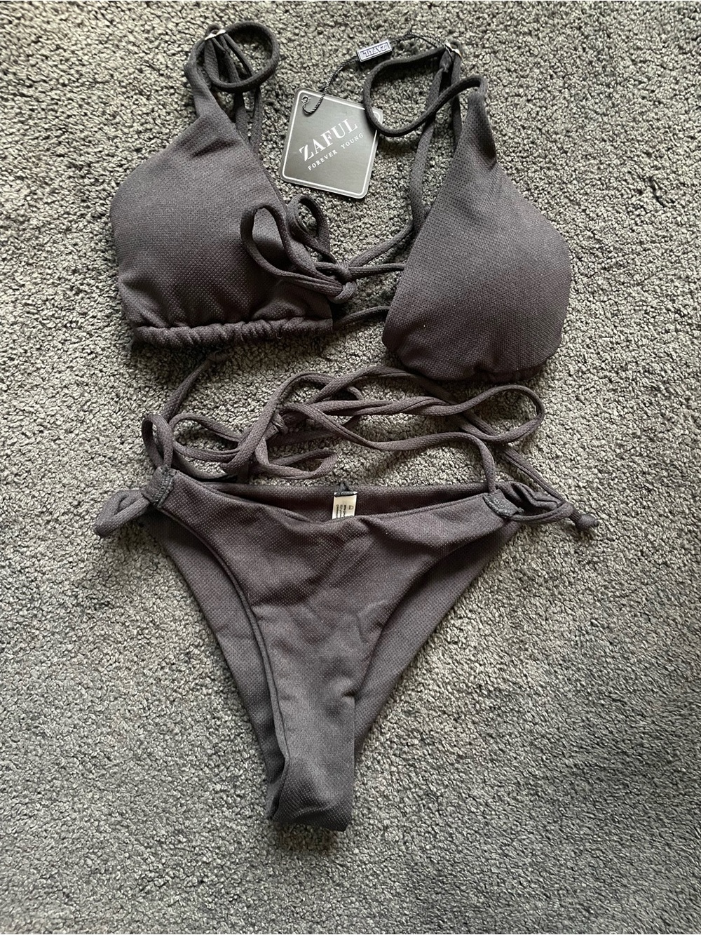 Zaful Women’s Black Ribbed Triangle Bikini Set NWT Sz Large But Runs Small